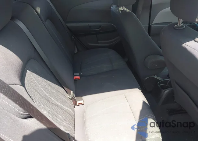 1G1JC6SH5E4103795: 42852227