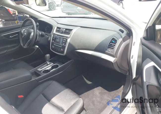 1N4AL3APXGC175833: 42852345