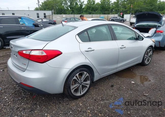 KNAFX4A80G5447553: 42851513