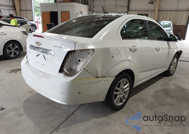 1G1JC5SH2D4216547: 42851556