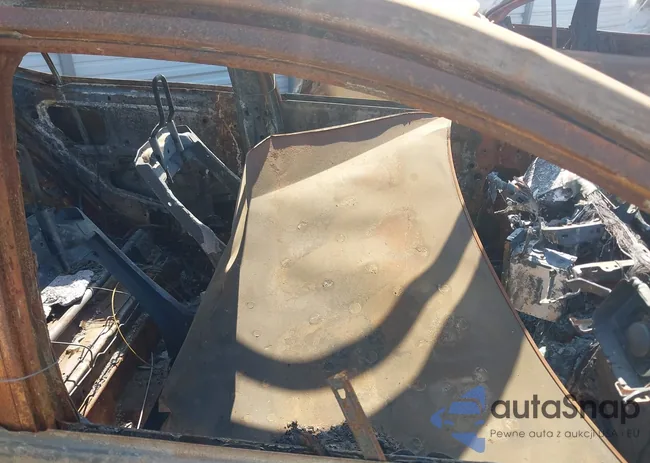 2T1BURHE4FC358945: 42851706