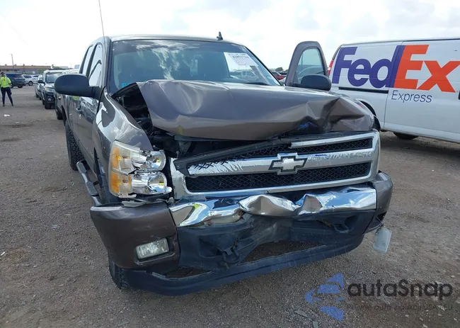 1GCEK19077Z652838: 42851724