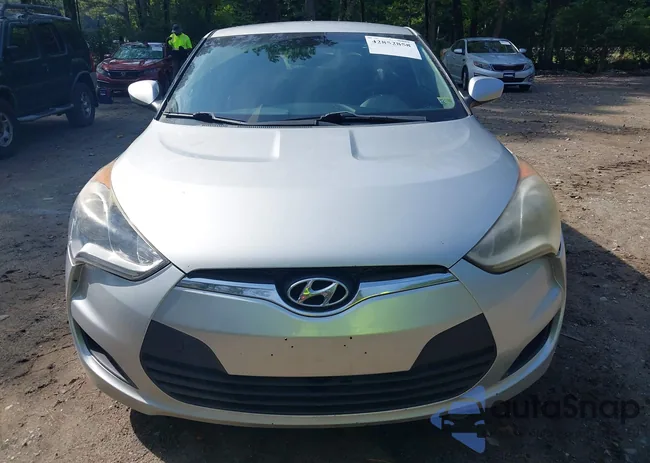 KMHTC6ADXGU277441: 42852858