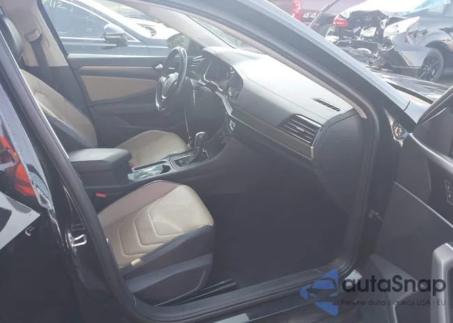 3VWG57BU2KM007893: 42853164