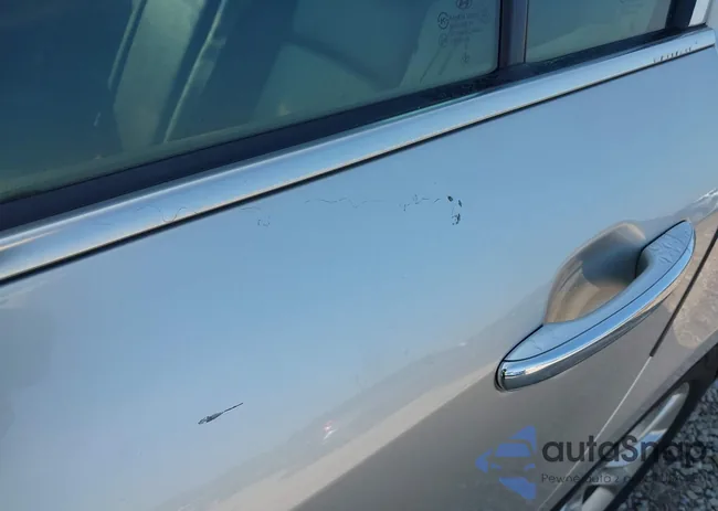 KMHGC4DD2DU221099: 42852437