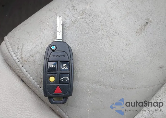 YV4CY982681443384: 42852540