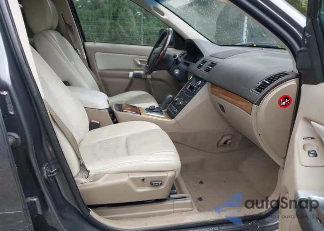 YV4CY982681443384: 42852540