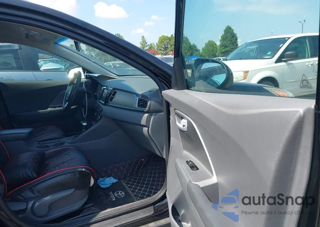 KNDCB3LC4H5039851: 42853837