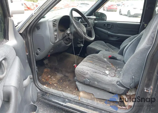 1GTCS194XY8172276: 42853885