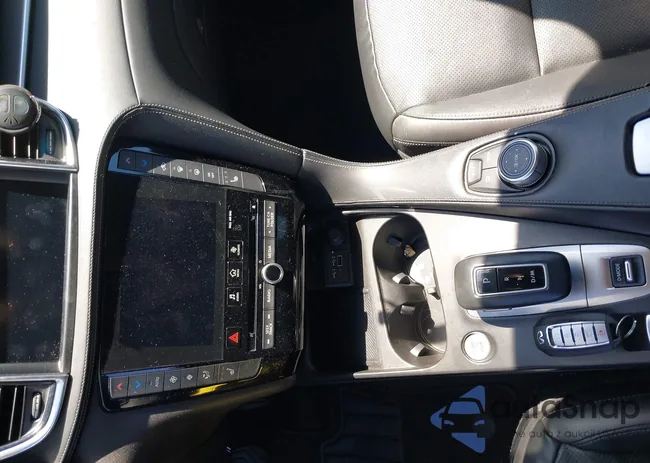 3PCAJ5BA7PF104873: 42853994