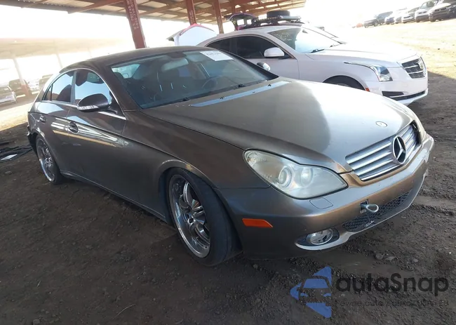 WDDDJ72X67A083297: 42853999