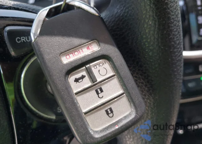 1HGCR2F71HA044681: 42853643