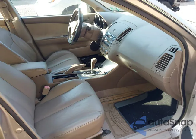 1N4AL11D56C261849: 42853740