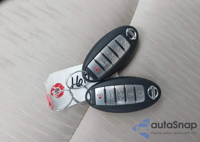 JN8AT2MV4LW111153: 42855308