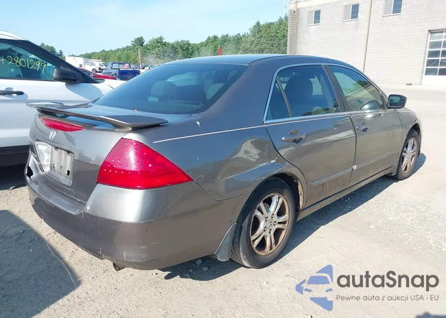 1HGCM56797A050663: 42854458