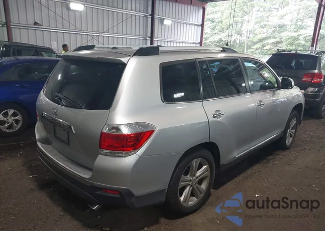 5TDYK3EHXBS033049: 42854673