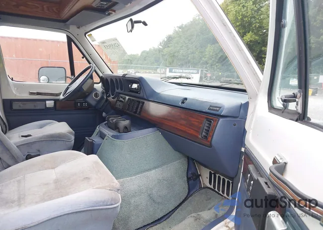 2B6JB31Y8RK112520: 42855853