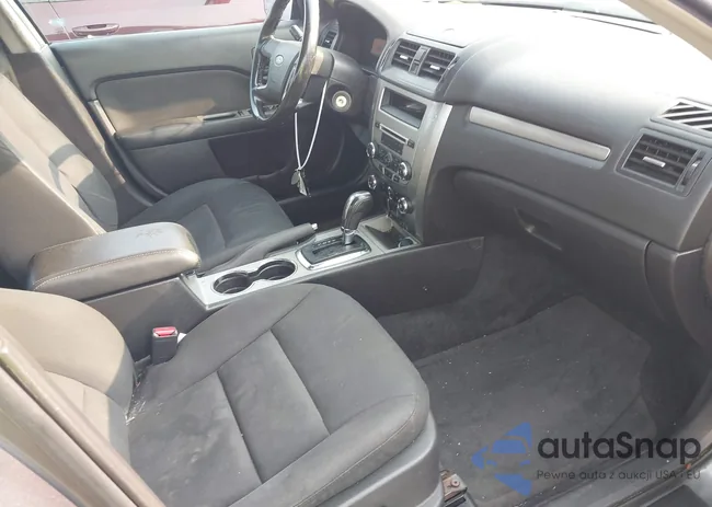 3FADP0L31BR277350: 42855880