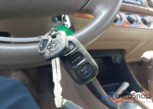 4T1BE32K32U036878: 42856105