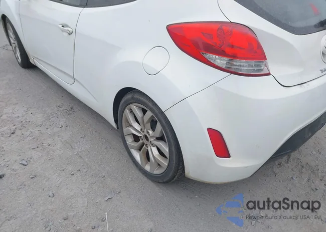 KMHTC6AD1CU055283: 42856162