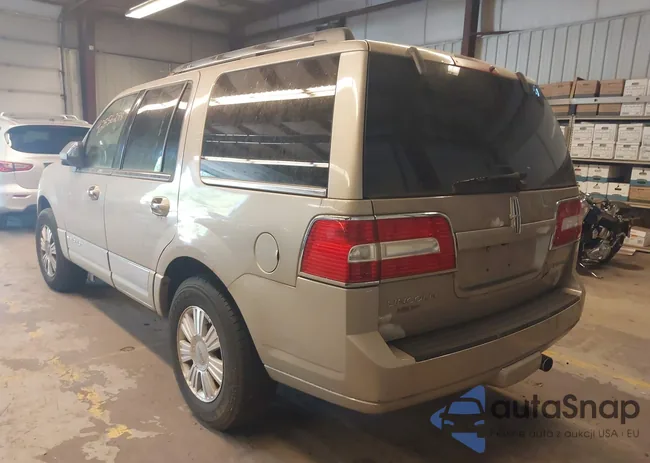 5LMFU28558LJ09695: 42856299