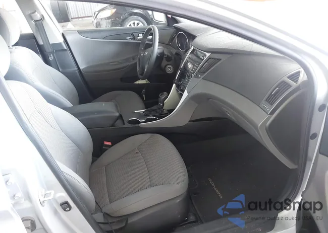 5NPEB4AC5CH327520: 42855440