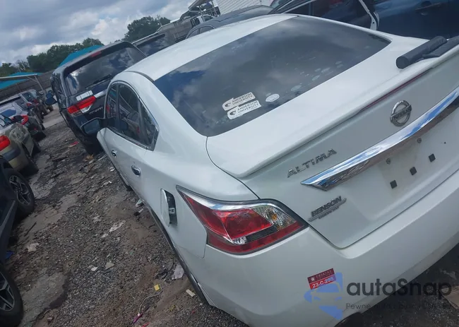 1N4AL3AP5FC164317: 42855802