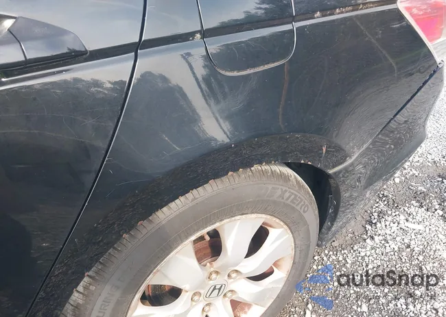 1HGCP2F86AA076241: 42856823