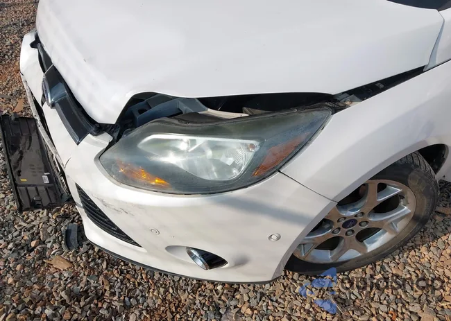 1FAHP3J2XCL346937: 42857040