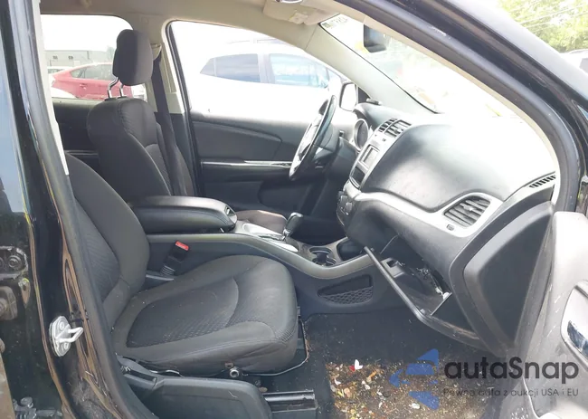 3C4PDCAB2HT562453: 42857063