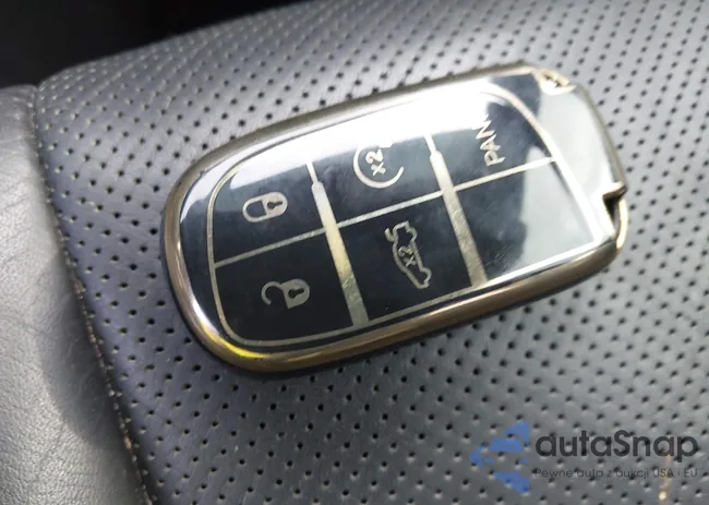 1C4RJFBG0EC163271: 42857099