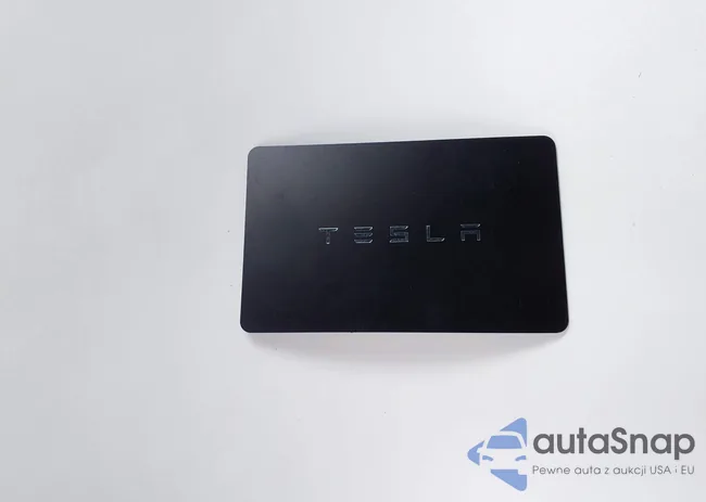 5YJ3E1EB1NF276730: 42857228