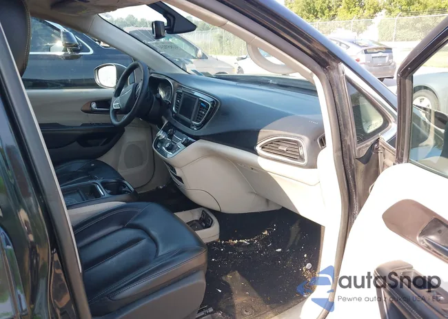 2C4RC1DG7LR164089: 42857234