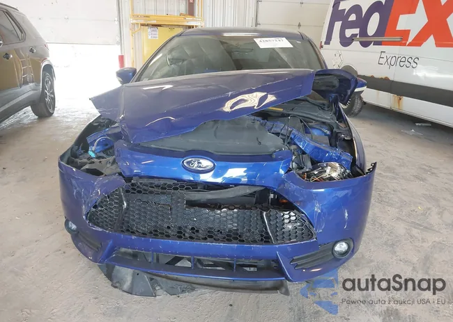 1FADP3L94DL243233: 42857247