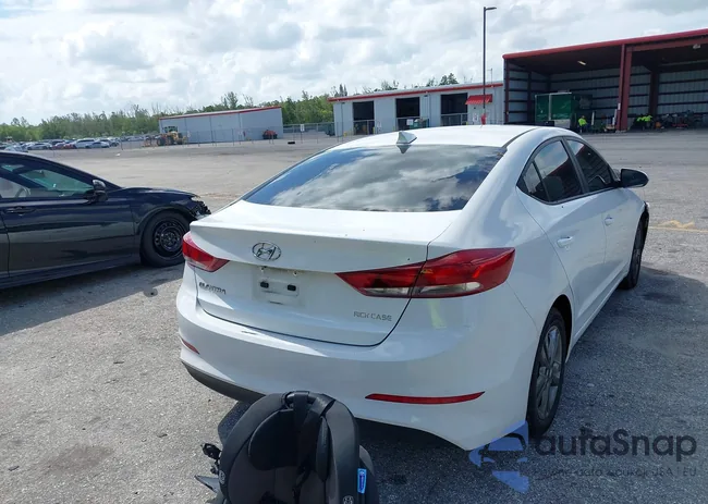 5NPD84LF9JH228231: 42856428