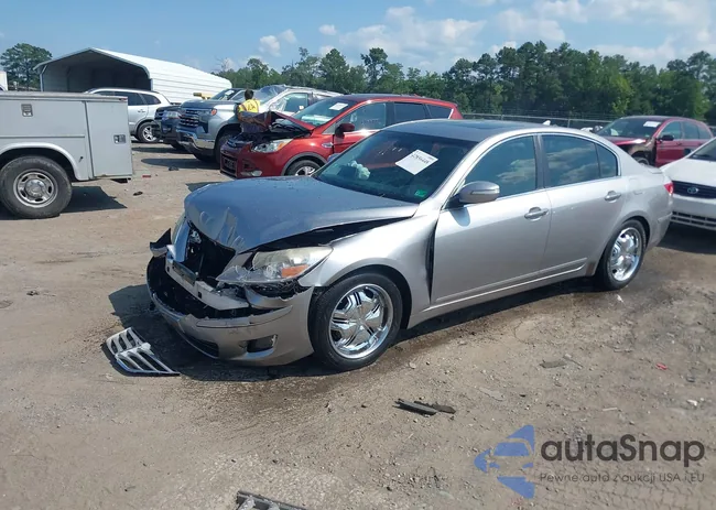 KMHGC4DE7AU080292: 42856448