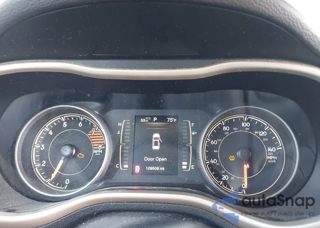 1C4PJMCS7HW585135: 42856708