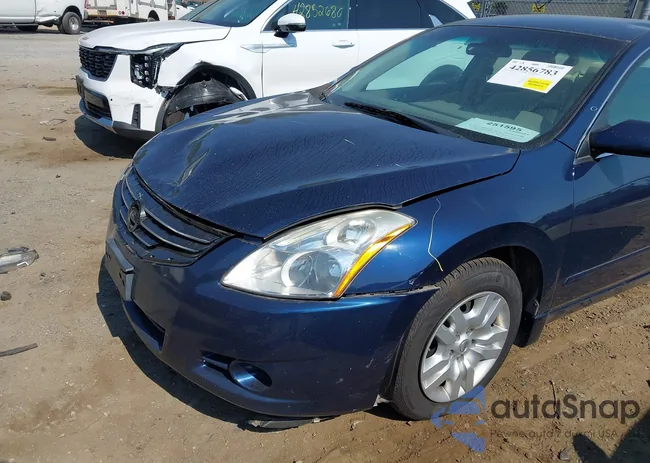 1N4AL2AP2BN468469: 42856783