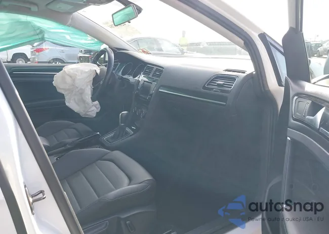 3VW217AU0FM033390: 42856784