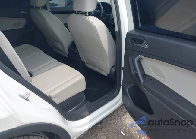 3VV2B7AX6MM066029: 42856802