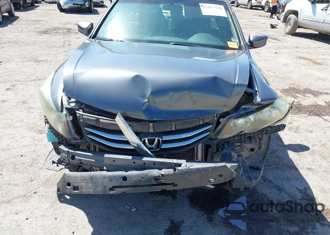 1HGCP2F72BA009869: 42857870