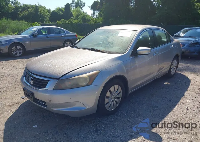 1HGCP2F35AA075683: 42858018