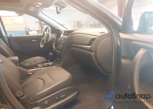 1GNKVHKD1HJ121027: 42857504