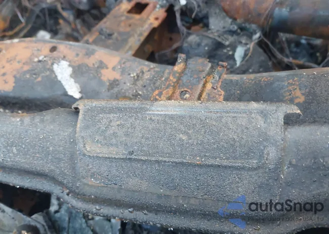 KNDPMCAC1J7365907: 42857550