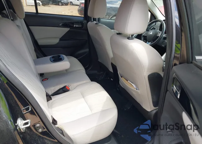 JA4AT5AA8JZ067968: 42857559