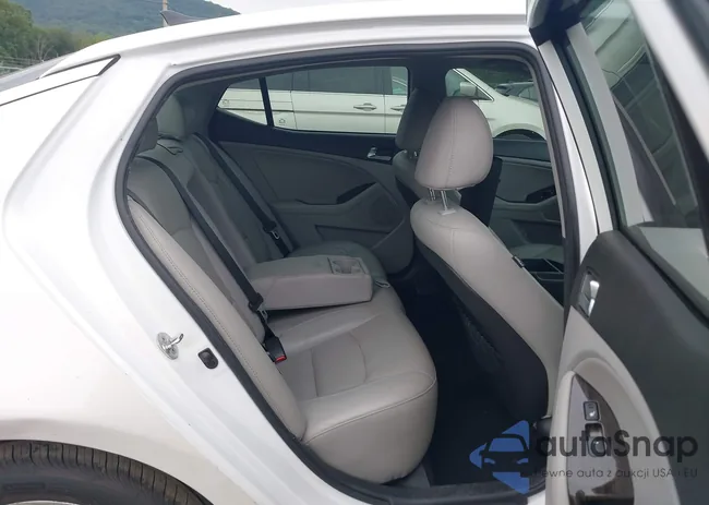 5XXGN4A79FG447274: 42857782