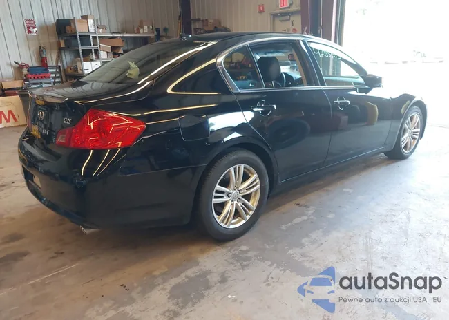 JN1DV6AP5CM701053: 42858839