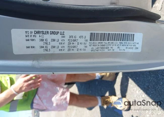 1J4NF1FB2BD218224: 42859051