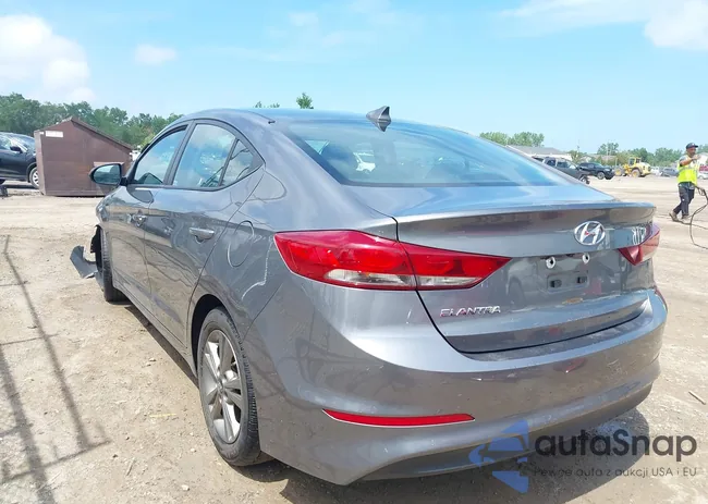 5NPD84LF6JH285213: 42859212