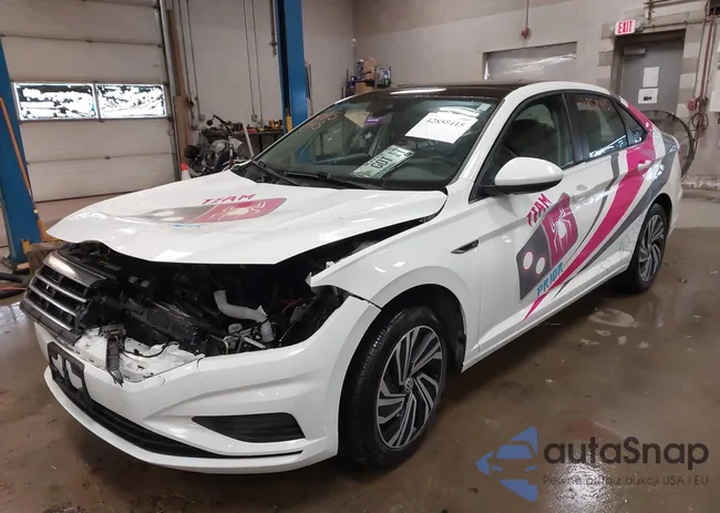 3VWE57BU9MM099899: 42858415